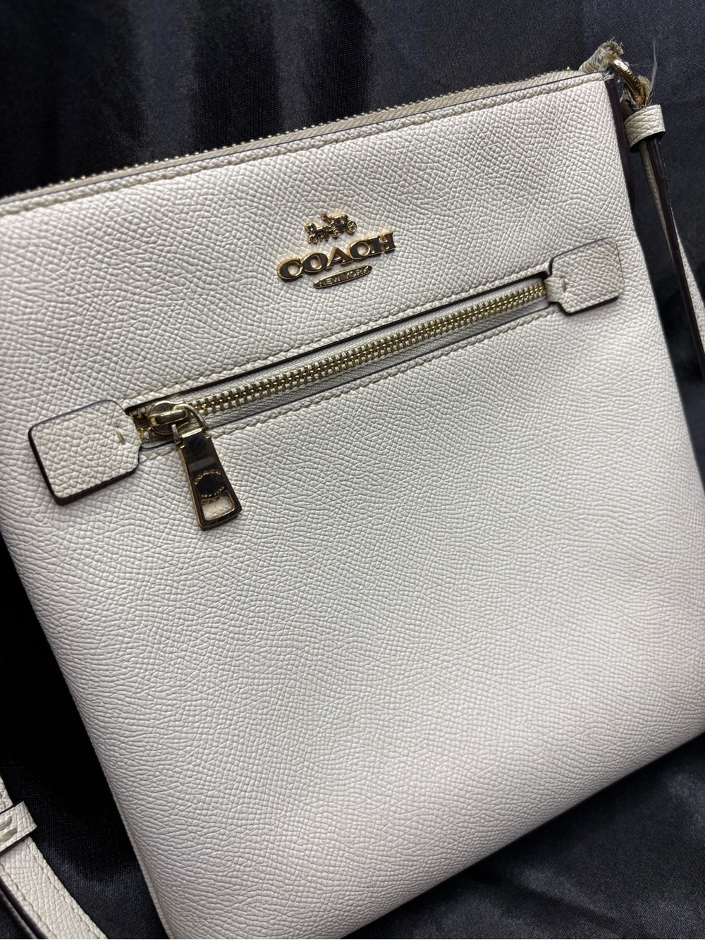 Coach Mini Rowan File Bag - Picture 2 of 14